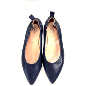 Rare HTF Leather Calzoneria Toscana Women size 8 Blue Flats Made In Italy